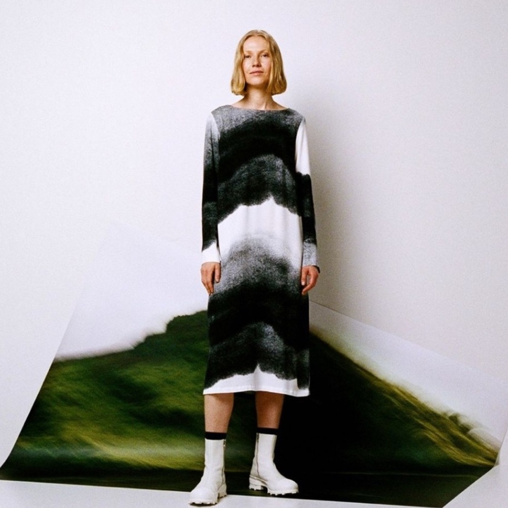Marimekko long sleeve black and white long dress size 36/US4